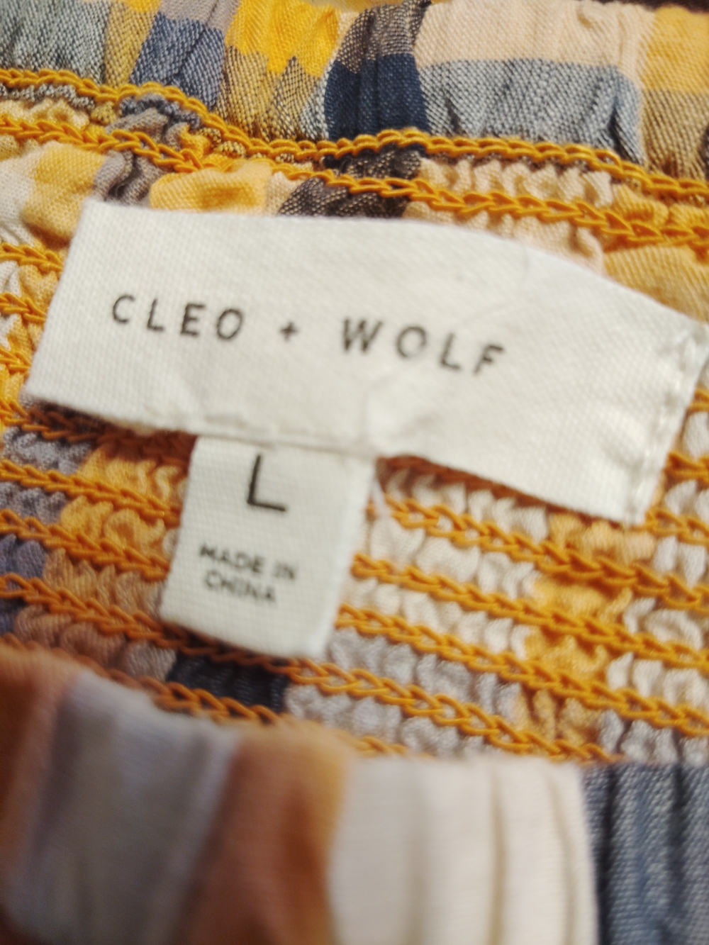 Cleo + Wolf Plaid Smocked Western Boho Vibe Peasant Blouse Large EUC - Picture 6 of 7